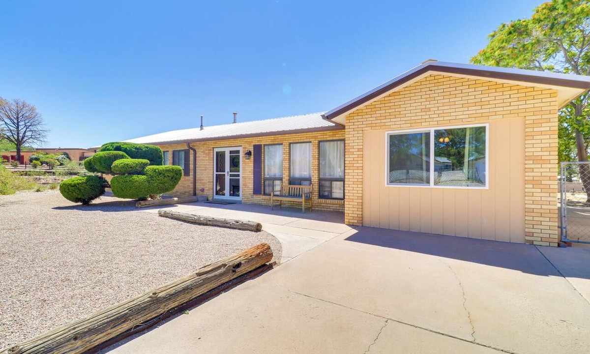 Rio Rancho House | 2 Mi to Intel: Extended-Stay Retreat w/Patio