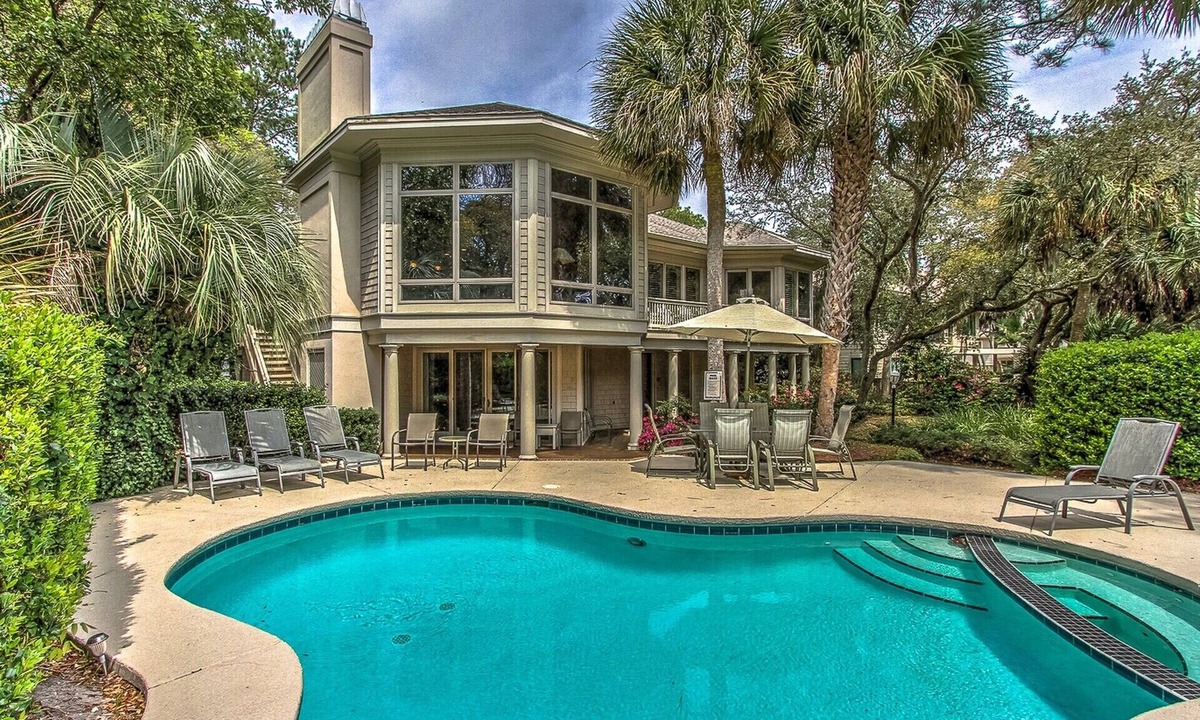 Oceanside House | 20 Sandhill Crane - Pup Friendly | 2nd Row Ocean Home