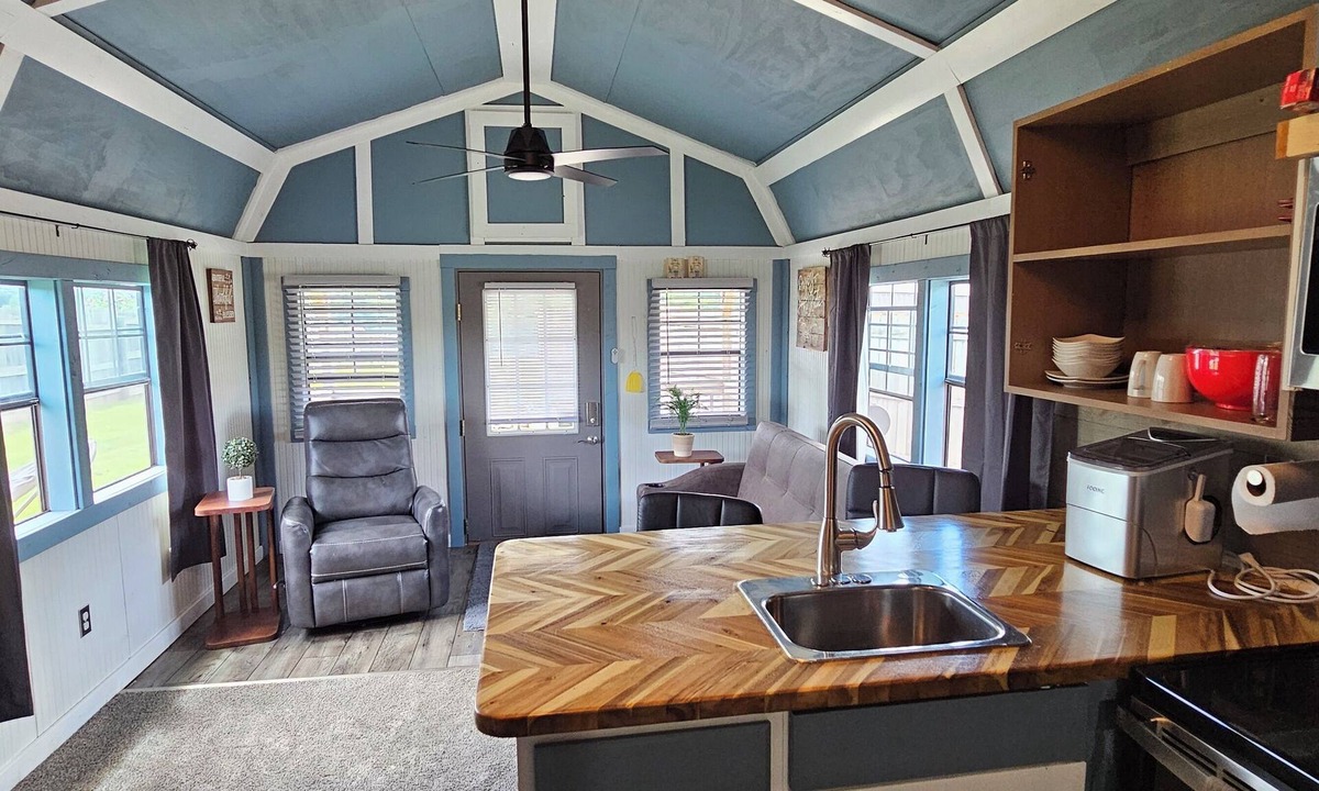 Carbon Hill Cabin | #5 getaway cabin