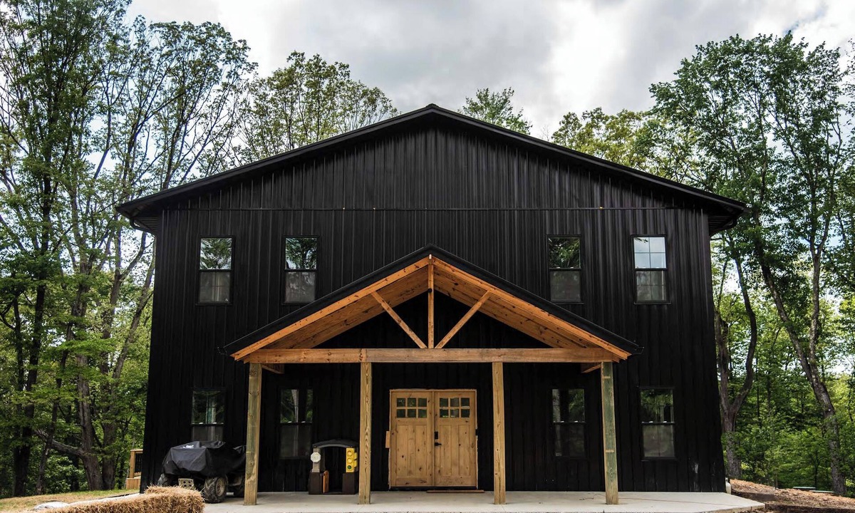 Creola House | A family oasis located in the heart of Hocking Hills.