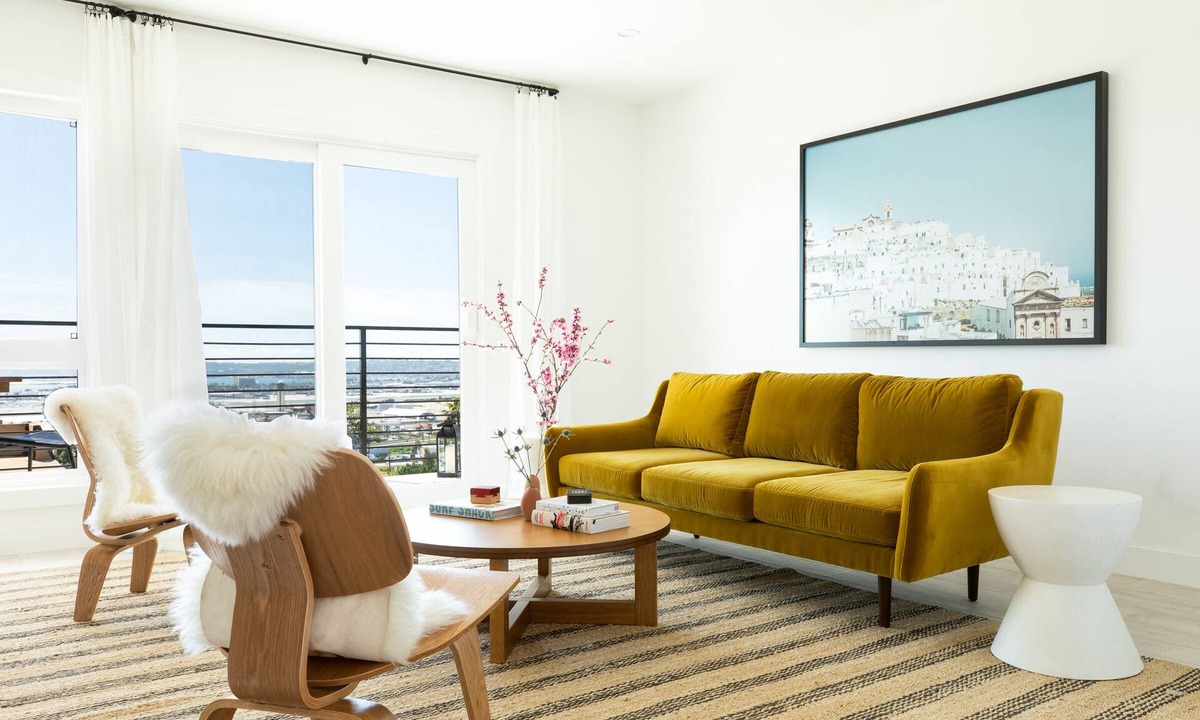 Middletown House | Avalon I by AvantStay | Contemporary San Diego Condo w/Large Patio