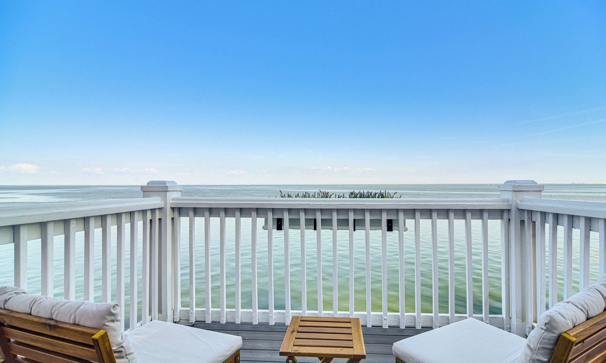 Coquina Key House | Bayfront Views! Luxe Home 4 Mi to Downtown St Pete