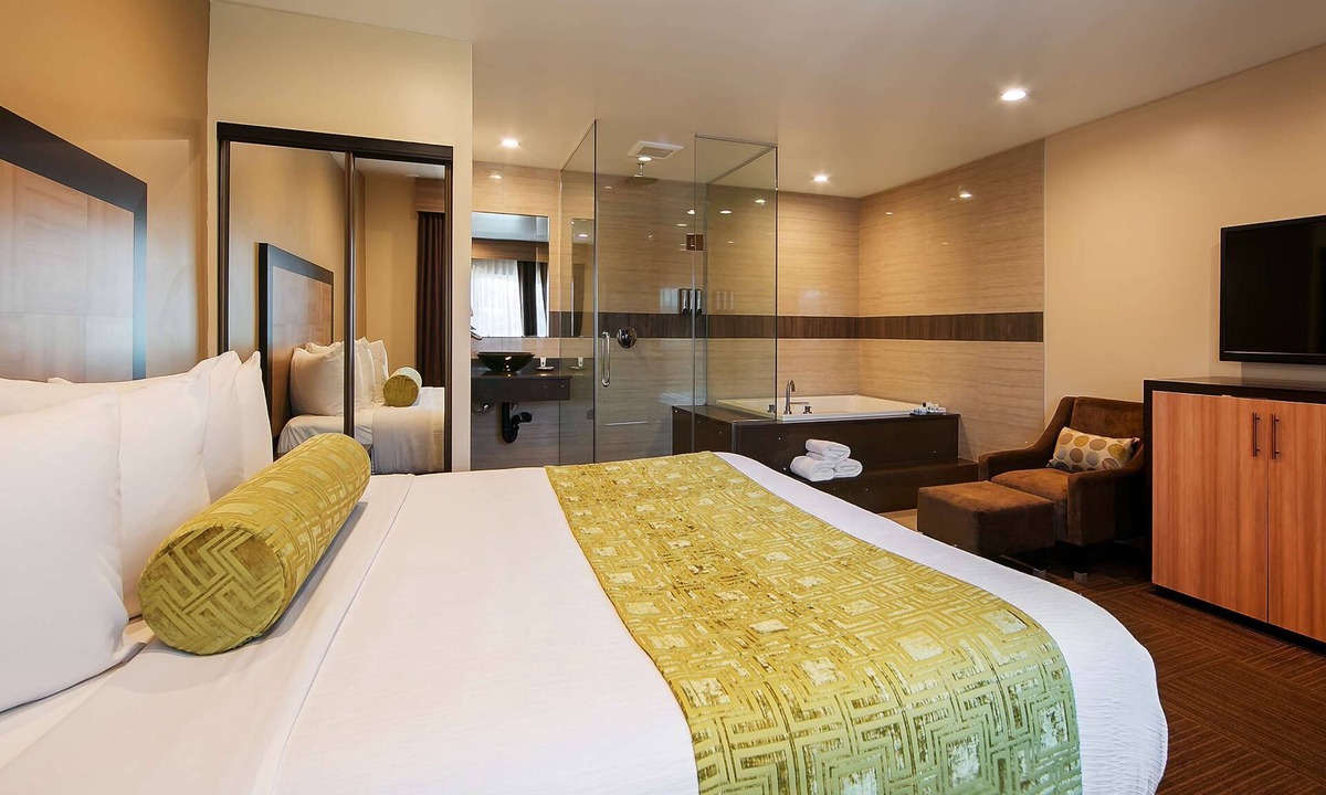 Eagle Rock Hotel | Best Western Plus Glendale