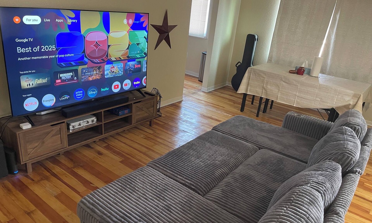 Winslow House | Charming 4BR Winslow Retreat—5 Min Walk Downtown, AC, WiFi & Relaxing Yard