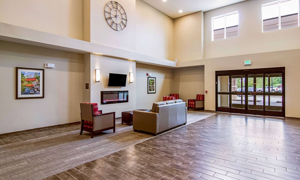 Wooster Hotel | Comfort Suites Wooster near University Campus