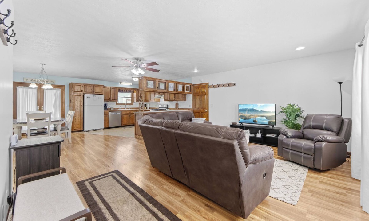 Orrville Cottage | Cottage in Amish Country