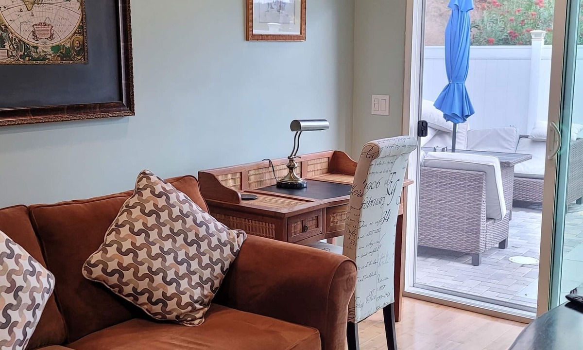 La Puente Apartment | Cozy Poolside Casita Centrally Located to LA and OC Attractions
