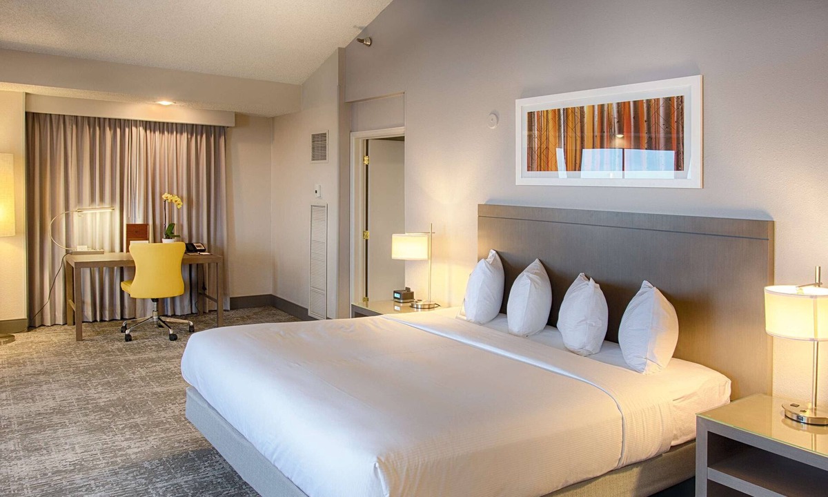 Westminster Hotel | DoubleTree by Hilton Denver - Westminster