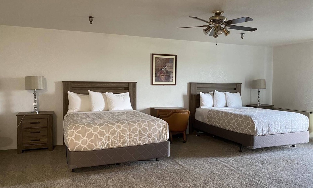 Palmer Hotel | Eagle Hotel