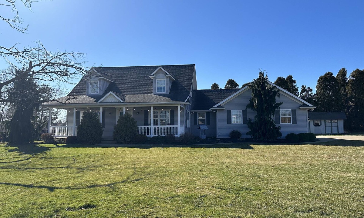 Berlin House | Estate on Market Sleeps up to 10