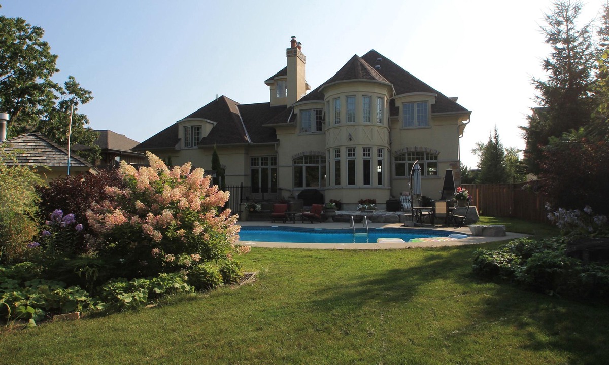 Craigleith House | Executive Luxury Chalet