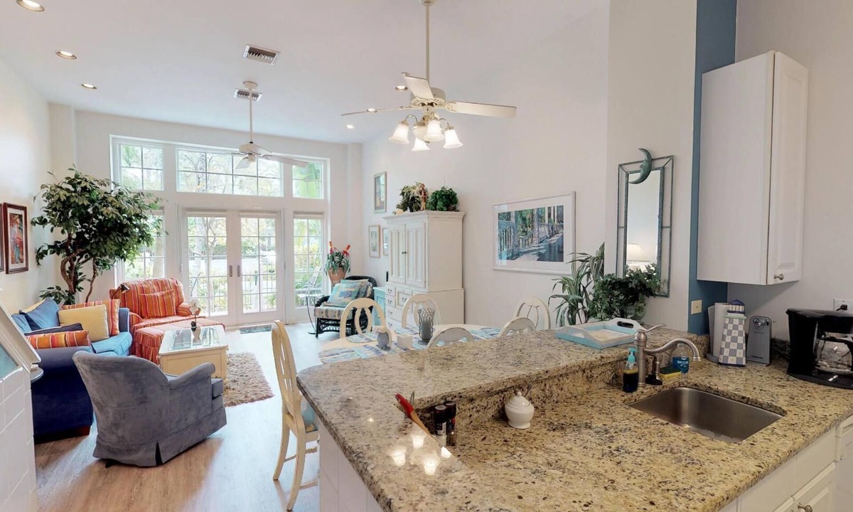 Bahama Village House | Foundry 7 - History in Paradise - 2BD/2Bath - Truman Annex