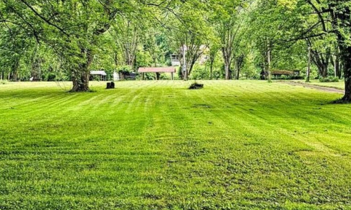 Coolville RV Rental | Fuller’s Fish Camp on Hocking River