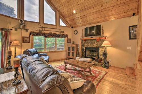 Sparta House | Gated Community w/Perks! Sparta Family Cabin