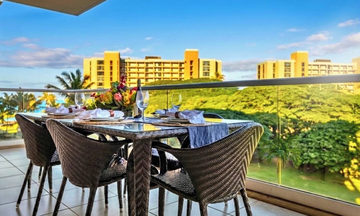 Honokowai Condo | Honua Kai | 4 FREE CARS | KBM Resorts | Extra Large Corner Suite! | 4 Units, 9 Bedrooms | HK ML-3875