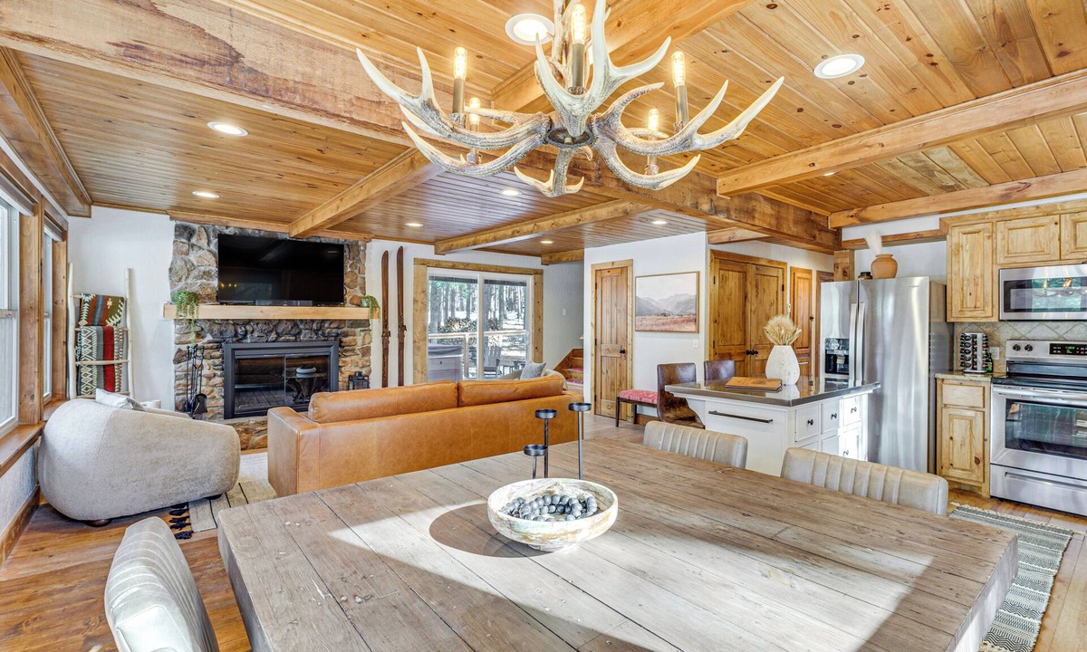 Angel Fire Cabin | Hot Tub + Fireplace: Cozy Angel Fire A-Frame Cabin