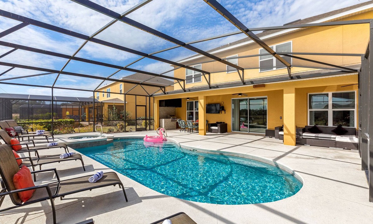 Watersong Villa | Large South POOL,5 Bedrooms villa, great service, Near DISNEY'S area +more !