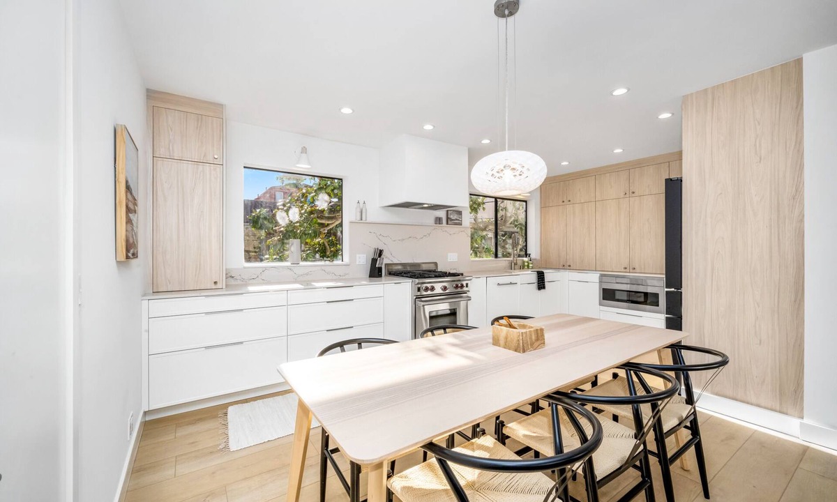 Peninsula House | Luxury 4 Story home next to Alamitos Yacht Club. Steps to Beach and Bay.