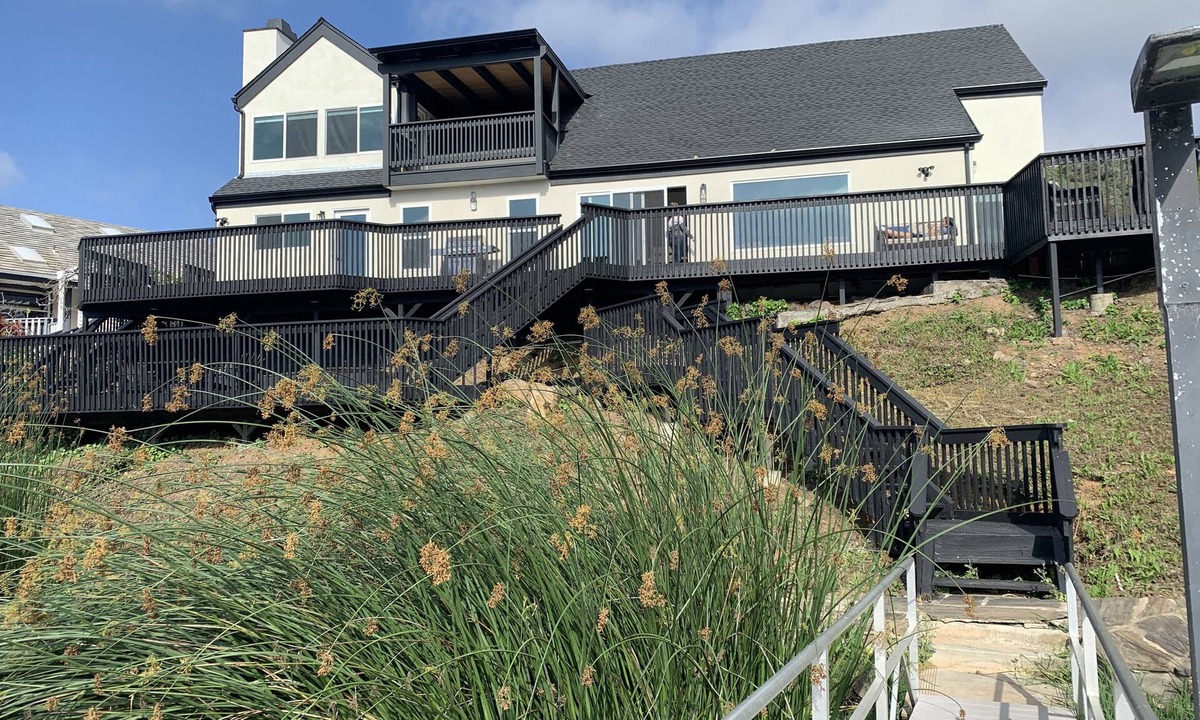 Lake San Marcos House | Luxury on the Lake - Newly remodeled home in Lake San Marcos - Close to Legoland