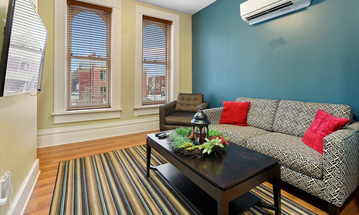 St. Clairsville House | Meticulously Adorned Furnished Condo close to St. Clairsville 203