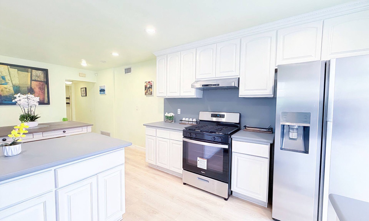 Rowland Heights House | Modern 2BR Guest House Near Disneyland & LA
