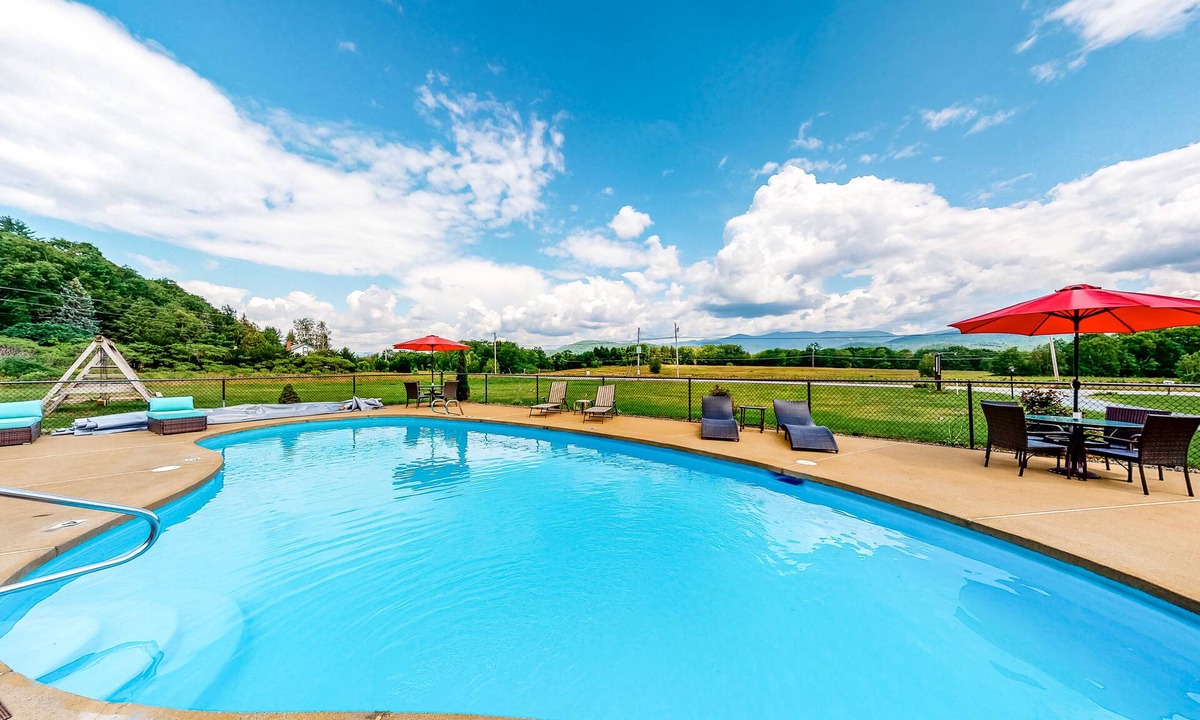 Thornton Cabin | Mountain-view cabin with porch, firepit, fireplace, WiFi & seasonal pool