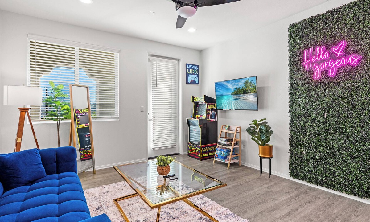 Placentia Apartment | Newly Remodeled 3BR Apt + Mins to Disney & Arcade