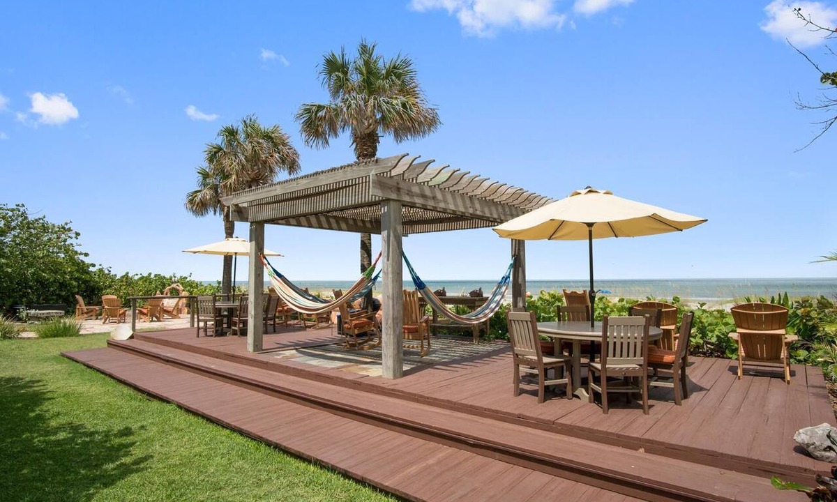Cocoa Beach Apartment | Oceanview - Two Bedroom at Beach Place Guesthouses