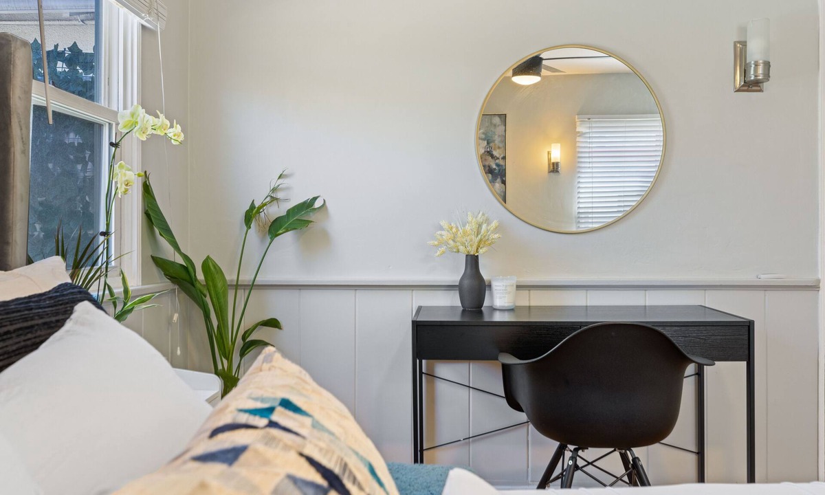 Monrovia House | Old Town Monrovia Hot Tub Retreat