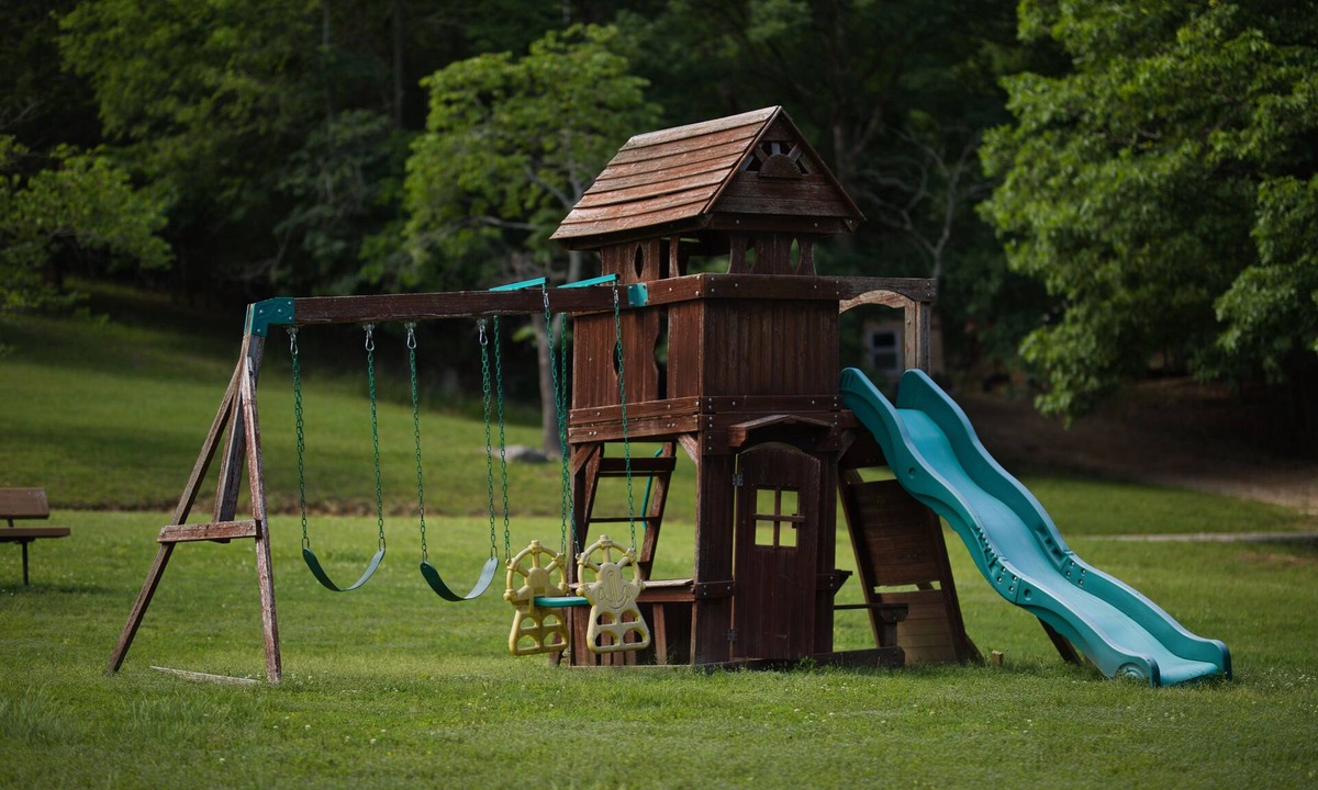 Eureka Springs Cabin | Peaceful Nature Retreat In Eureka Springs