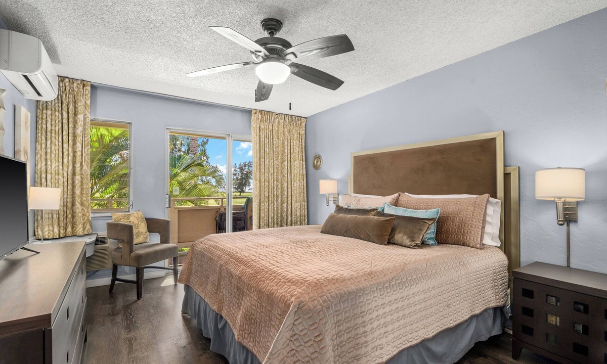 Wailua Condo | Plantation Hale w/pool next to Coconut Marketplace in Kapaa (J15)