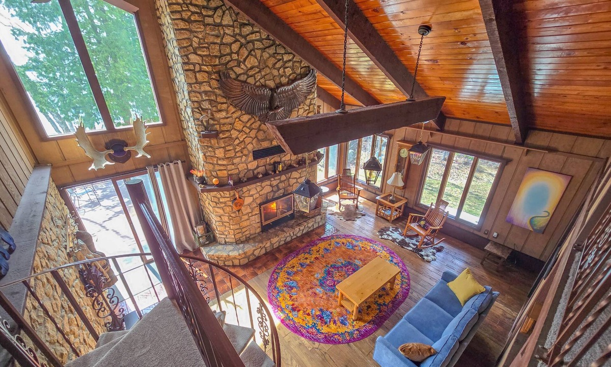 Ely Cabin | Private Architectural Waterfront Lodge on Eagles Nest #2