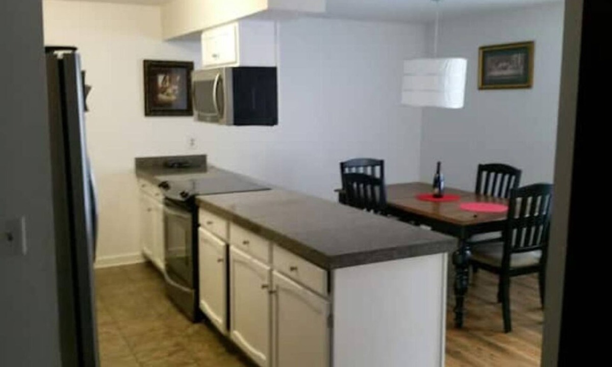 Dublin House | Ranch house in Historic Dublin near Bridge Street district