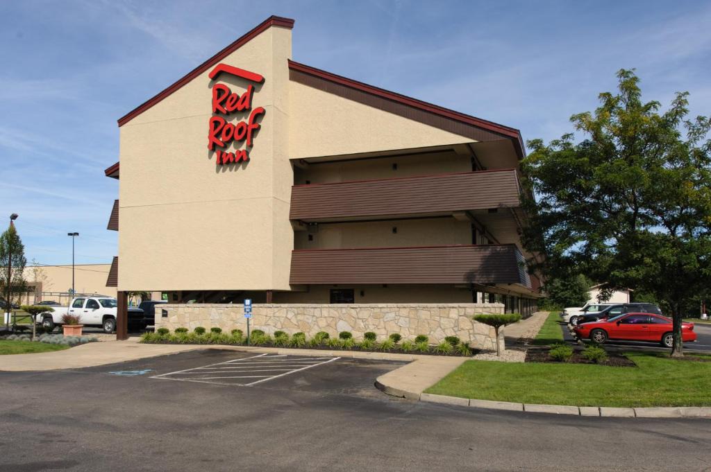 Red Roof Inn Akron | Akron