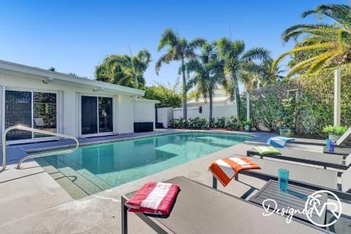 Pompano Beach House | Renovated home wheated pool BBQ