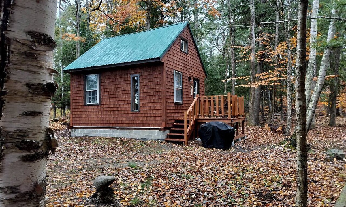 Madison Cabin | Rustic Tiny Cabin Getaway Near ATV Trails, Maine