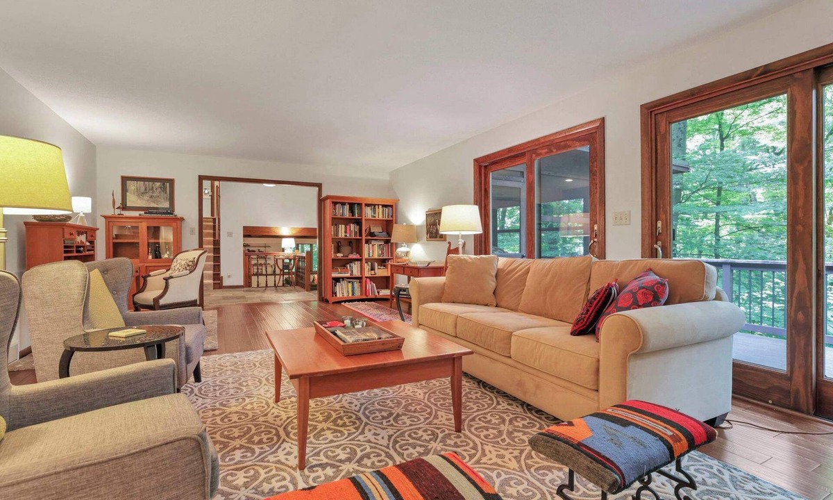 Granville South House | Salt Run Retreat-Secluded home with nature trails