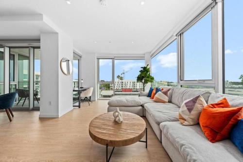 Downtown Apartment | Skyline Living Santa monica