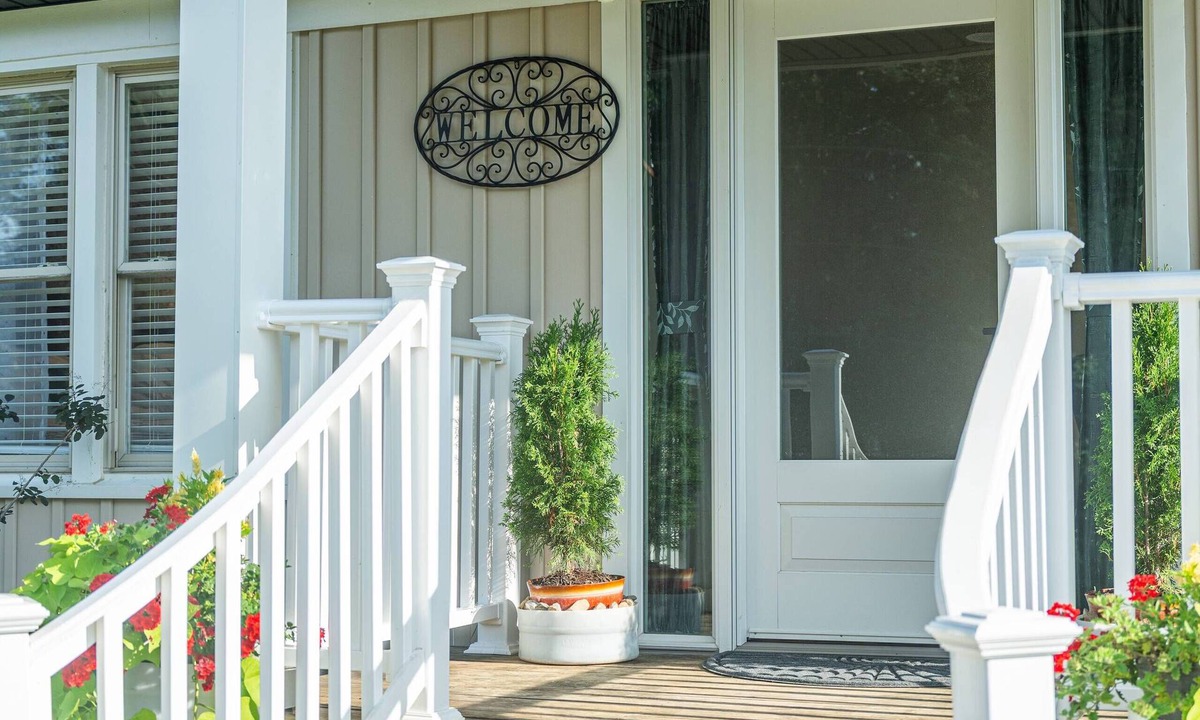 Elkton Cabin | Sleeps 6, Rural, Peaceful, Homey