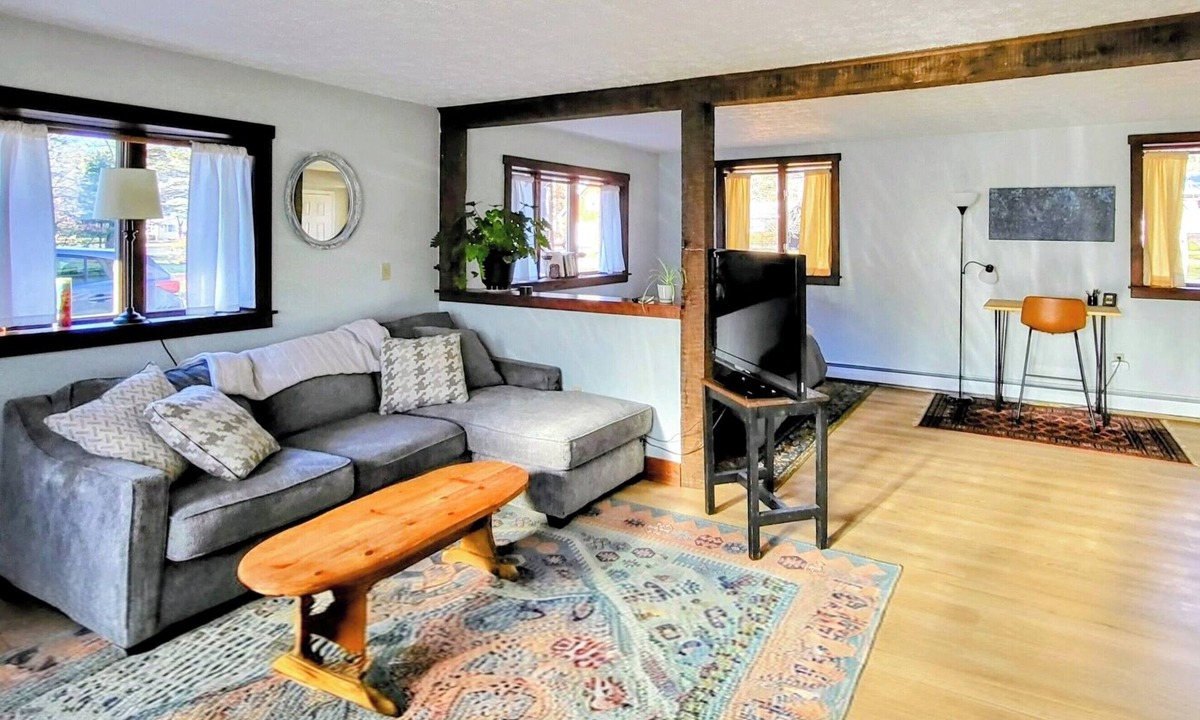 North Windham Apartment | Spacious Studio Near Sebago Lake