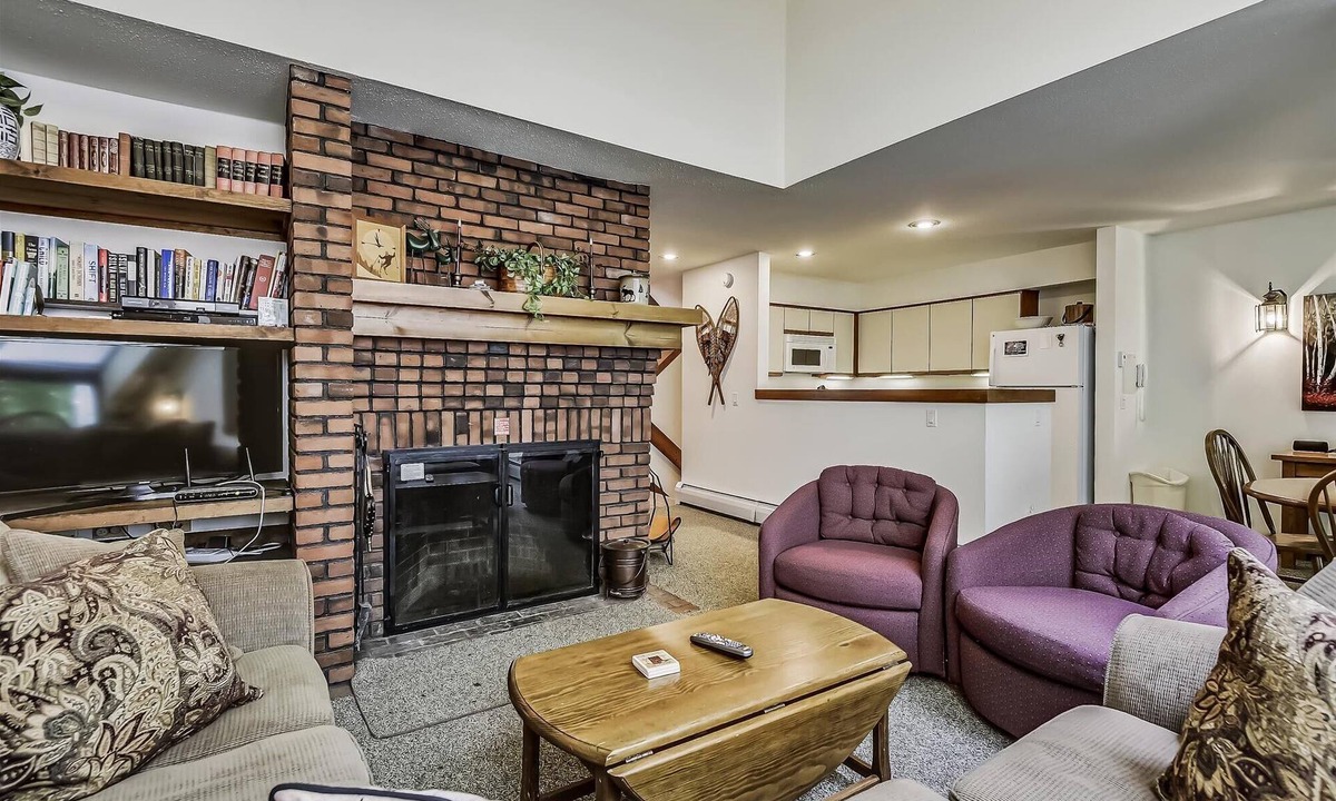 Killington Condo | Sunrise Timberline G2 Ski to/from from Sunrise Chair
