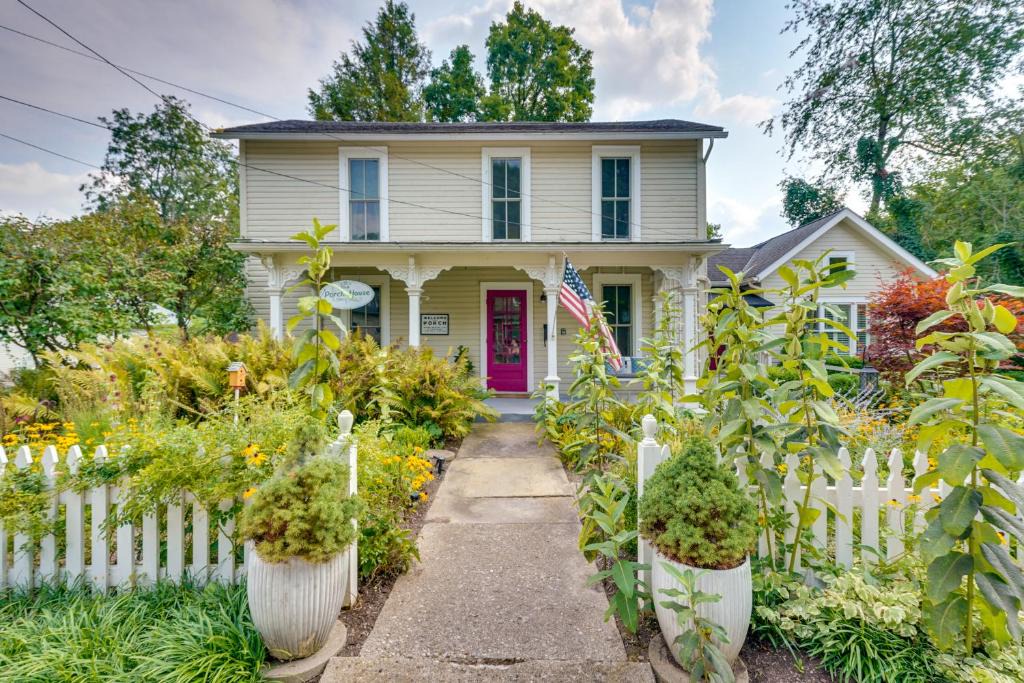 Granville House | The Porch House Located in Historic Village