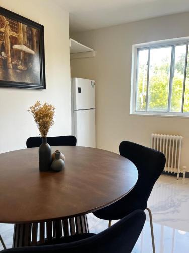 Beach Hill Apartment | Upper Beaches Apartment