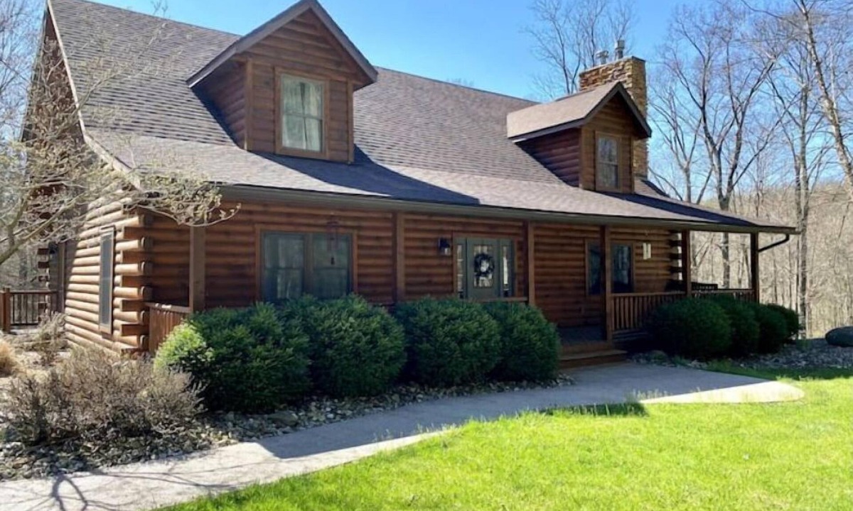Bellville Cabin | Wildwood Lodge-Hot Tub, 40 Acres