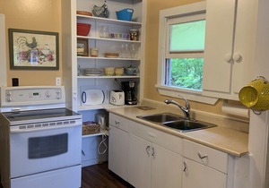 Algonquin Park Area Waterfront Cottage - Madawaska Ontario, Canada in South Algonquin