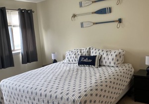 Summer Specials! Beautiful 2 Bedroom Condo at Beach in North OCMD!