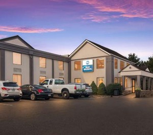 Dutch Valley Inn 