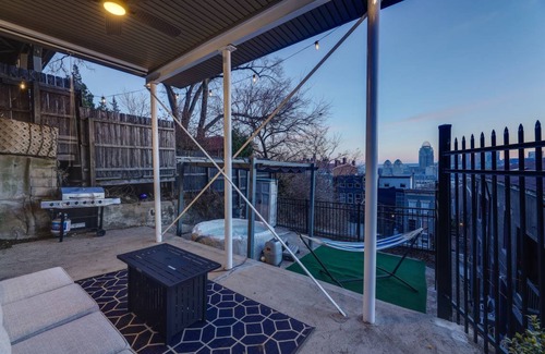 Mount Auburn House | 125 m² House ∙ 2 bedrooms ∙ 8 guests