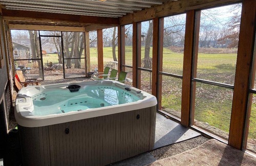 Nashport House | 267 m² House ∙ 3 bedrooms ∙ 10 guests