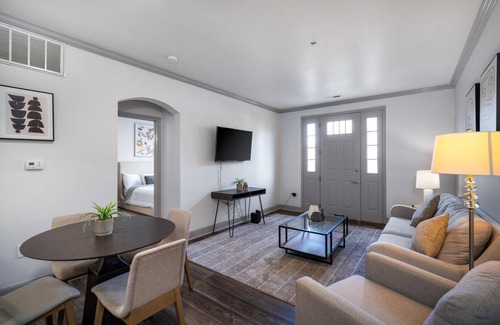 Corryville Apartment | 97 m² Apartment ∙ 2 bedrooms ∙ 4 guests